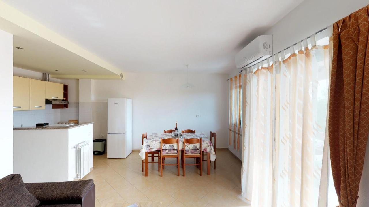 Apartments Goga Umag Exterior photo
